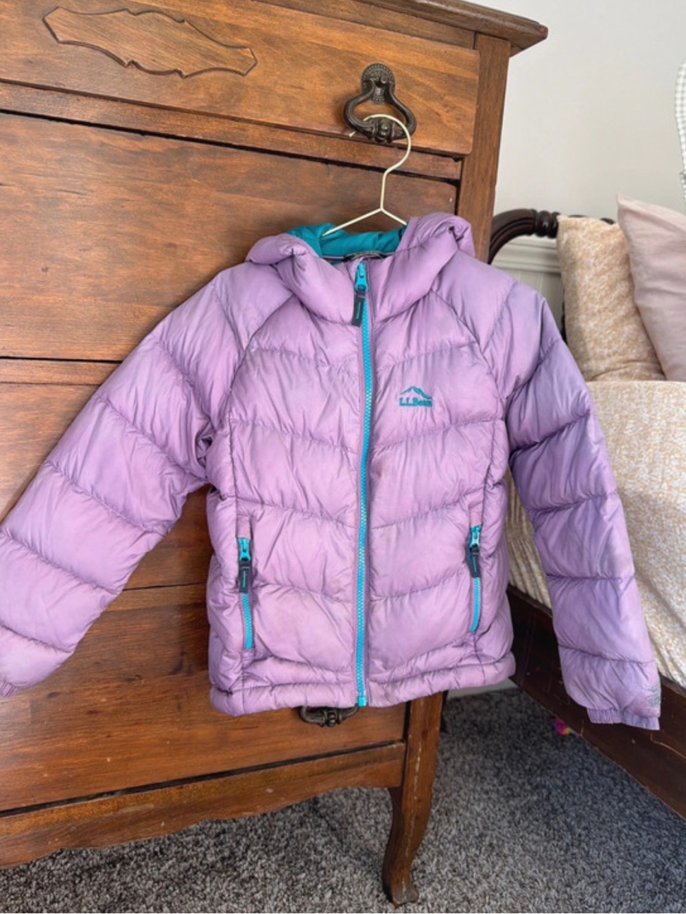 L.L.Bean Ultralight 650 Down Jacket toddler size 4 purple/violet colorway with t